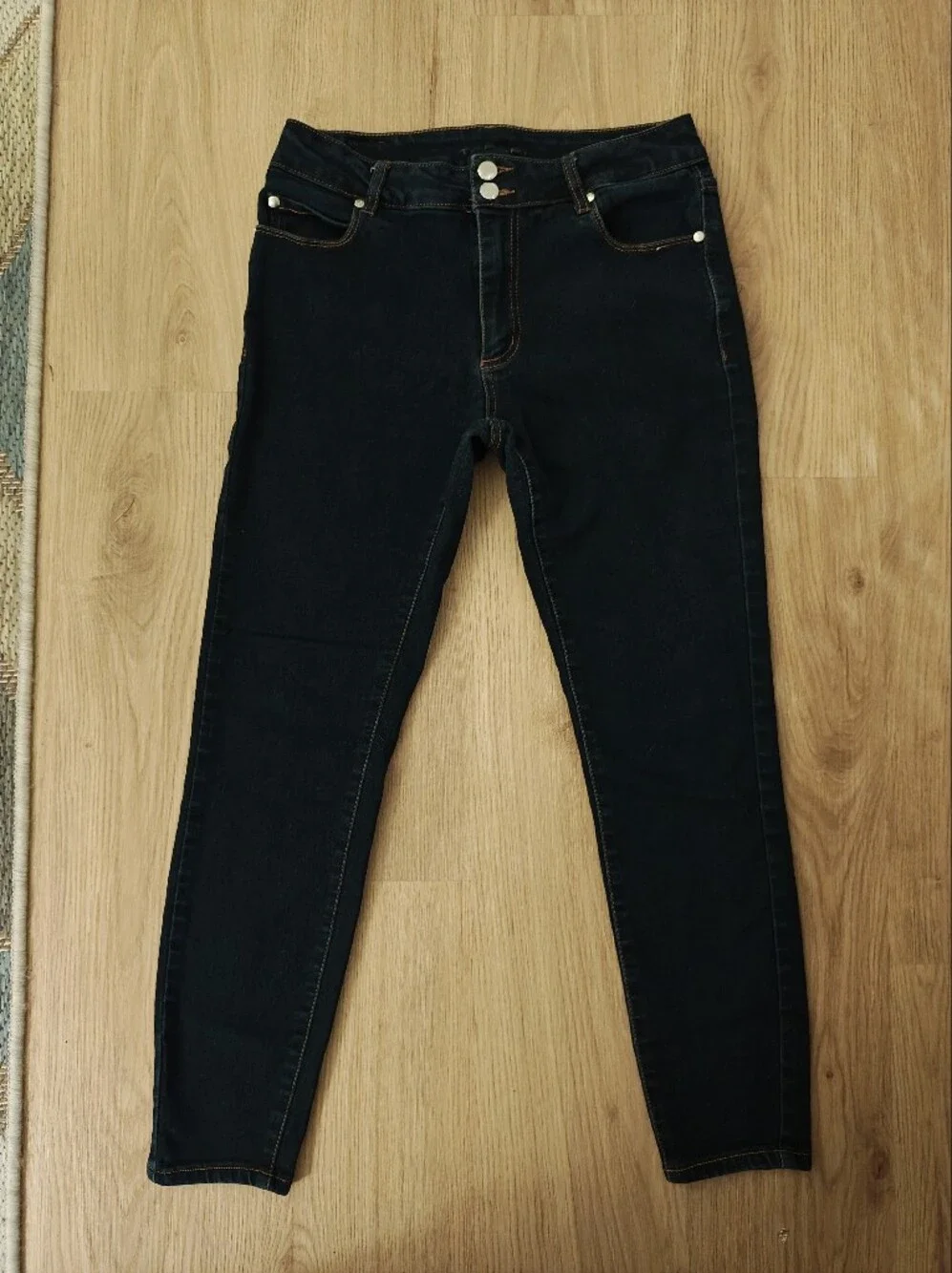 Tahari Dark Blue High-Rise Skinny Jeans Size 10